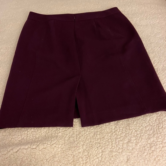 Loft Skirt - Picture 5 of 8